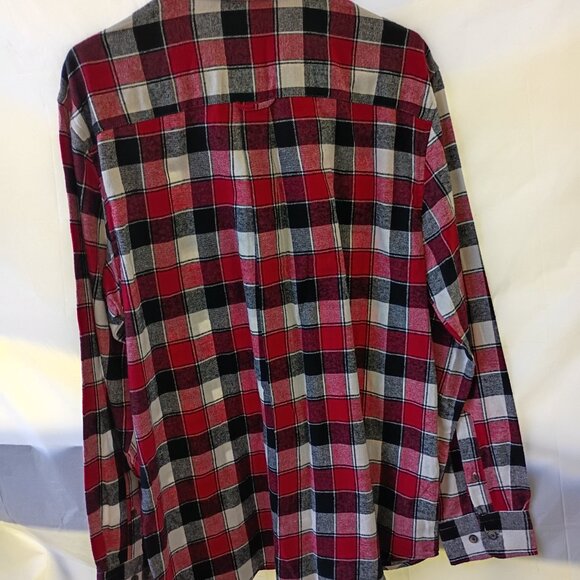 Saddlebred plaid flannel shirt size L classic fit black red cotton pocket NWT - Picture 2 of 9